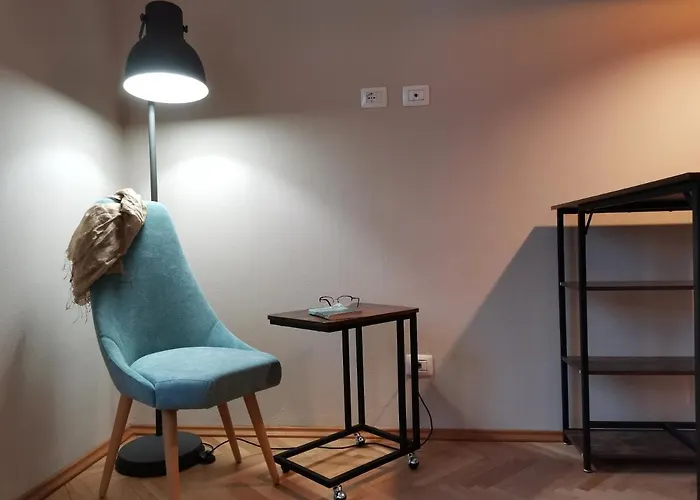 Apartment Express Traveller's Front Station Fs Privat Parking Parma