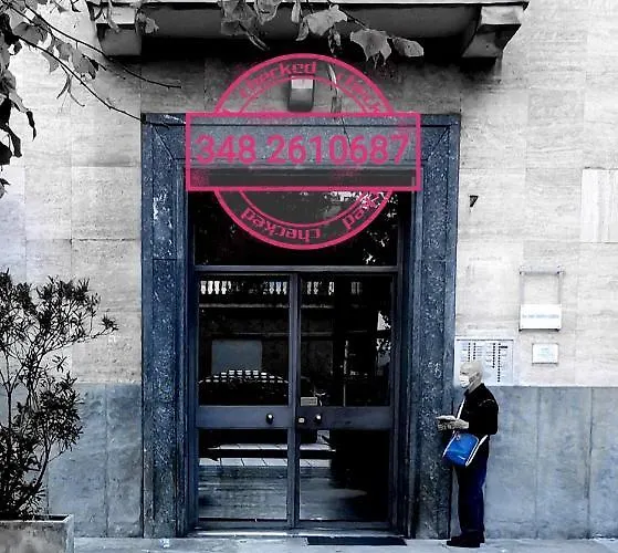 Express Traveller's Front Station Fs Privat Parking Apartment Parma