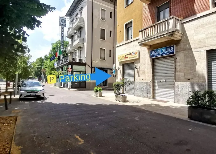 Apartment Express Traveller's Front Station Fs Privat Parking *