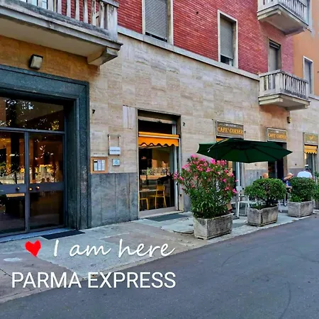 Parma Express Traveller'S Lodging Front Station Fs Parking & Bicycle Storage *