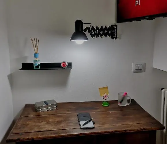 Express Traveller's Front Station Fs Privat Parking パルマ