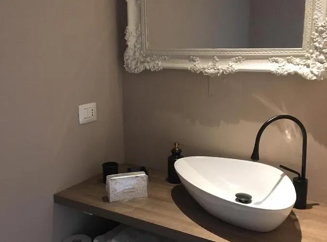 Express Traveller's Front Station Fs Privat Parking Appartamento