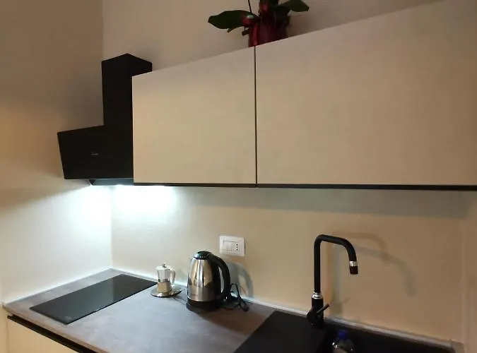 Express Traveller's Front Station Fs Privat Parking Appartamento