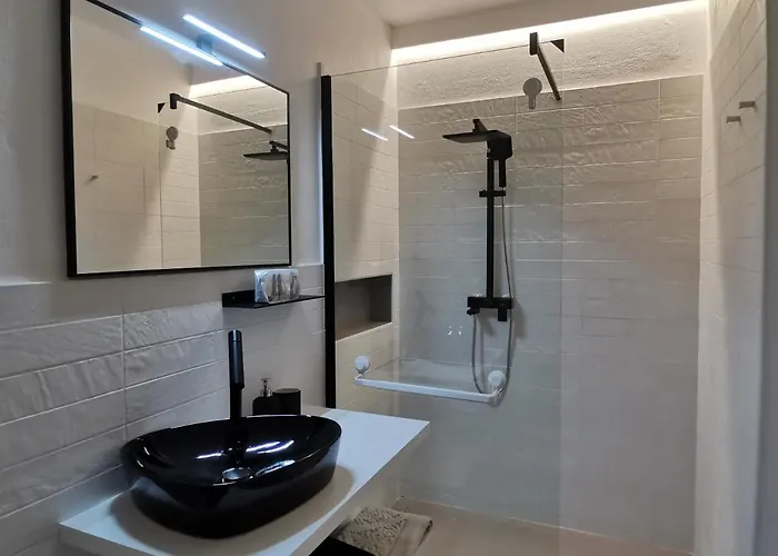 Appartamento Express Traveller's Front Station Fs Privat Parking *